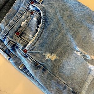 AGOLDE- size 28 denim Parker shorts